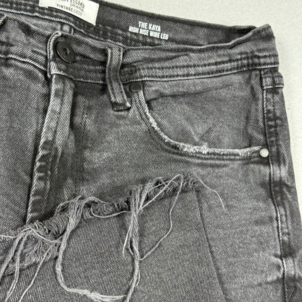 Kensie Jeans The Kaya High Rise Wide Leg Grey Washed Denim Raw Hem Size 6 28